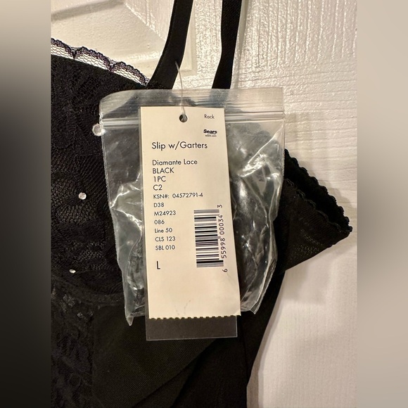 NEW Black Lace Push-Up Lingerie, Size Large - Picture 4 of 8